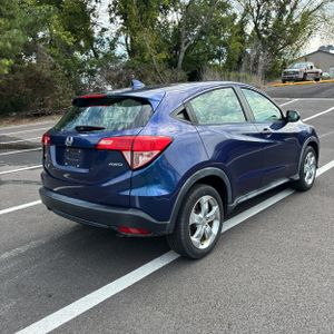 2016 Honda HR-V LX photo 8