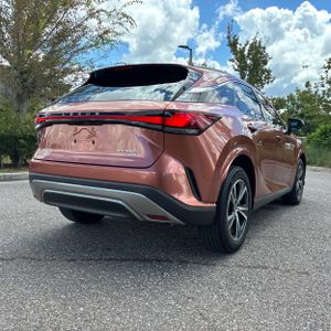 صورة 8 لـ 2023 Lexus RX 350 PREMIUM+