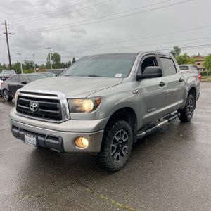 TOYOTA TUNDRA - 1