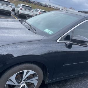 SUBARU LEGACY PREMIUM - 2