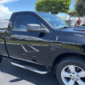 صورة 13 لـ 2013 RAM 1500 EXPRESS