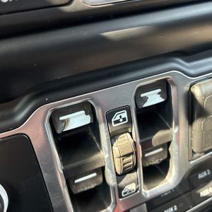 2020 JEEP GLADIATOR RUBICON 缩略图 54