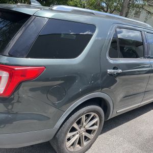 FORD EXPLORER LIMITED - 9