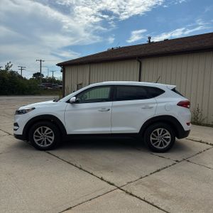 2017 Hyundai TUCSON SE — фото 3