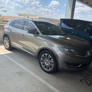 صورة 10 لـ 2017 Lincoln MKX RESERVE