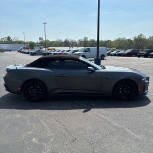 FORD MUSTANG GT PREMIUM - 10