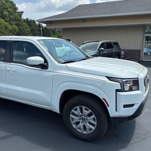 صورة مصغرة 13 لـ 2022 Nissan FRONTIER SV