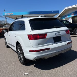 AUDI Q7 3.0T PREMIUM - 5