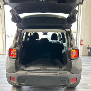 2018 JEEP RENEGADE LATITUDE 照片 39
