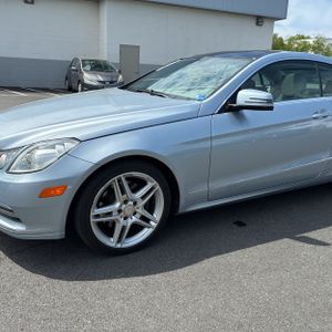 MERCEDES-BENZ E-CLASS - 2