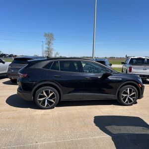 VOLKSWAGEN ID.4 PRO S - 10