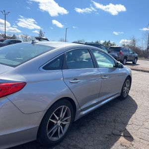 HYUNDAI SONATA SPORT 2.0T - 9