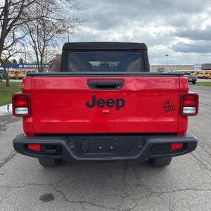 JEEP GLADIATOR WILLYS SPORT - 7