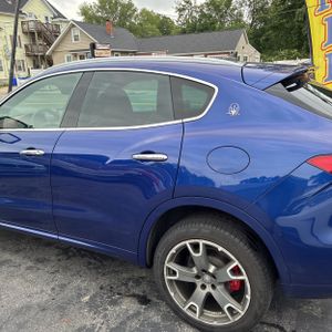2017 Maserati LEVANTE S 照片 6