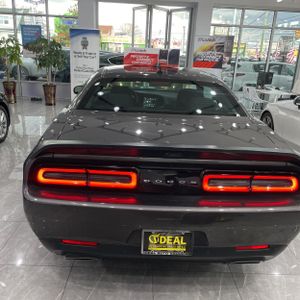 DODGE CHALLENGER R/T SCAT PACK - 6