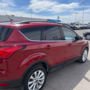 FORD ESCAPE SEL - 9