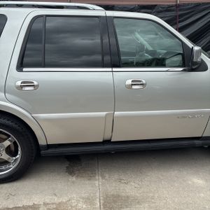 صورة 9 لـ 2006 Lincoln NAVIGATOR LUXURY