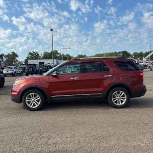 FORD EXPLORER XLT - 3