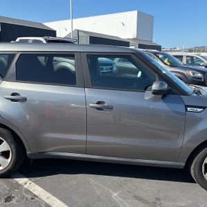 2017 KIA SOUL BASE 照片 11