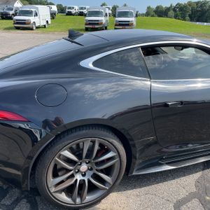2016 Jaguar F-TYPE R 照片 9