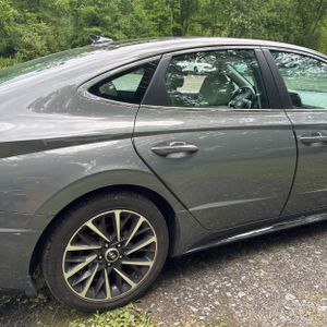 2022 Hyundai SONATA LIMITED — фото 9