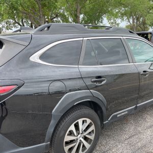 SUBARU OUTBACK PREMIUM - 9