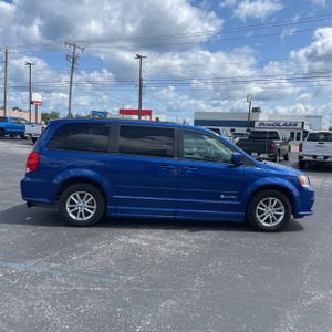 2013 Dodge GRAND CARAVAN SXT — фото 10