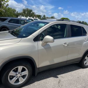 CHEVROLET TRAX LT - 2