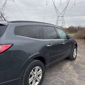 CHEVROLET TRAVERSE LT - 9
