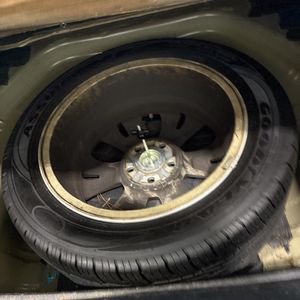 2012 Toyota AVALON BASE 缩略图 37
