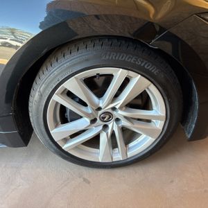 2023 Lexus IS 300 BASE — миниатюра 14