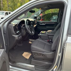 صورة مصغرة 32 لـ 2023 Chevrolet SILVERADO 1500 RST