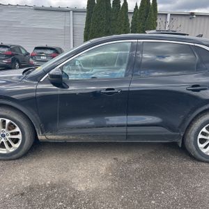 FORD ESCAPE SE - 4