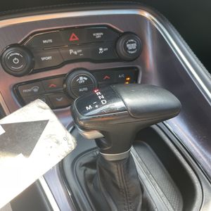صورة مصغرة 64 لـ 2018 Dodge CHALLENGER SXT