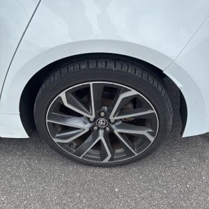 2020 Toyota COROLLA SE 缩略图 18