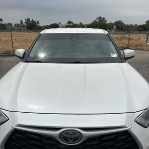 صورة 15 لـ 2021 Toyota HIGHLANDER L
