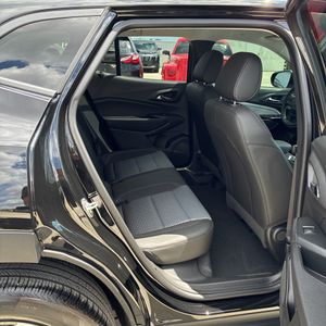 2025 Chevrolet TRAX LT — миниатюра 35