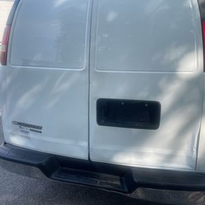 2015 Chevrolet EXPRESS 2500 — миниатюра 59