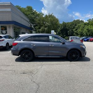 2017 Acura MDX SH-AWD W/TECH photo 10