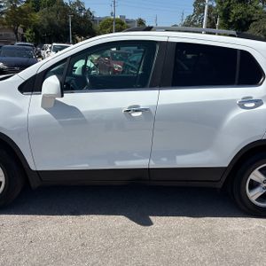 2018 Chevrolet TRAX LT — фото 4