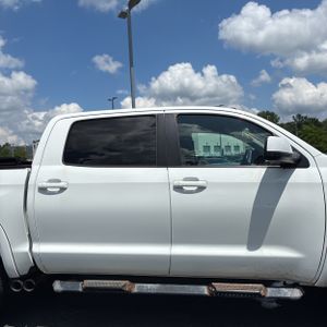 2019 Toyota TUNDRA SR5 thumbnail 11