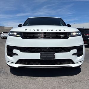 صورة 13 لـ 2024 LAND Rover RANGE ROVER SPORT P400 DYNAMIC SE