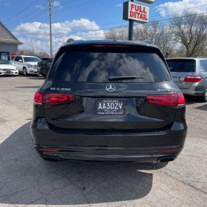 MERCEDES-BENZ GLS - 7