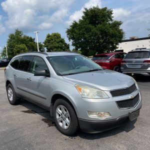 2011 Chevrolet TRAVERSE LS — миниатюра 12