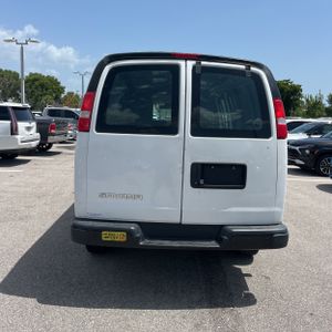 صورة 6 لـ 2021 Chevrolet EXPRESS 2500