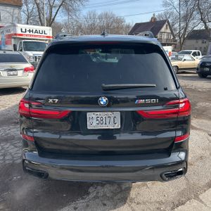 BMW X7 M50I - 7