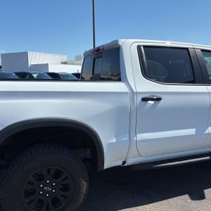 CHEVROLET SILVERADO 1500 ZR2 - 9