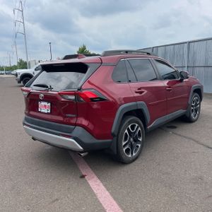 صورة 8 لـ 2019 Toyota RAV4 ADVENTURE