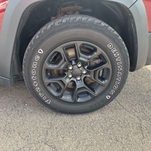 2019 JEEP CHEROKEE TRAILHAWK — миниатюра 20