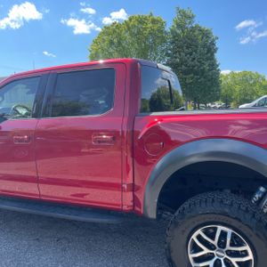 FORD F-150 RAPTOR - 5